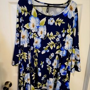 Women's White Market Shirt